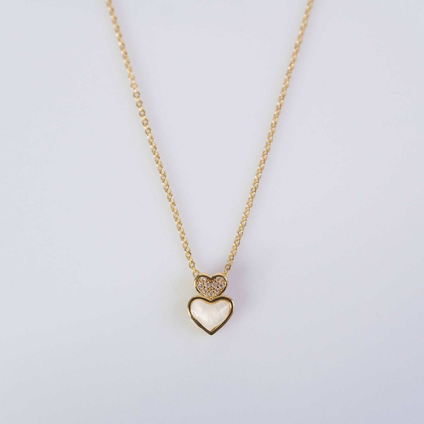 Collar dije corazón dorado pequeño