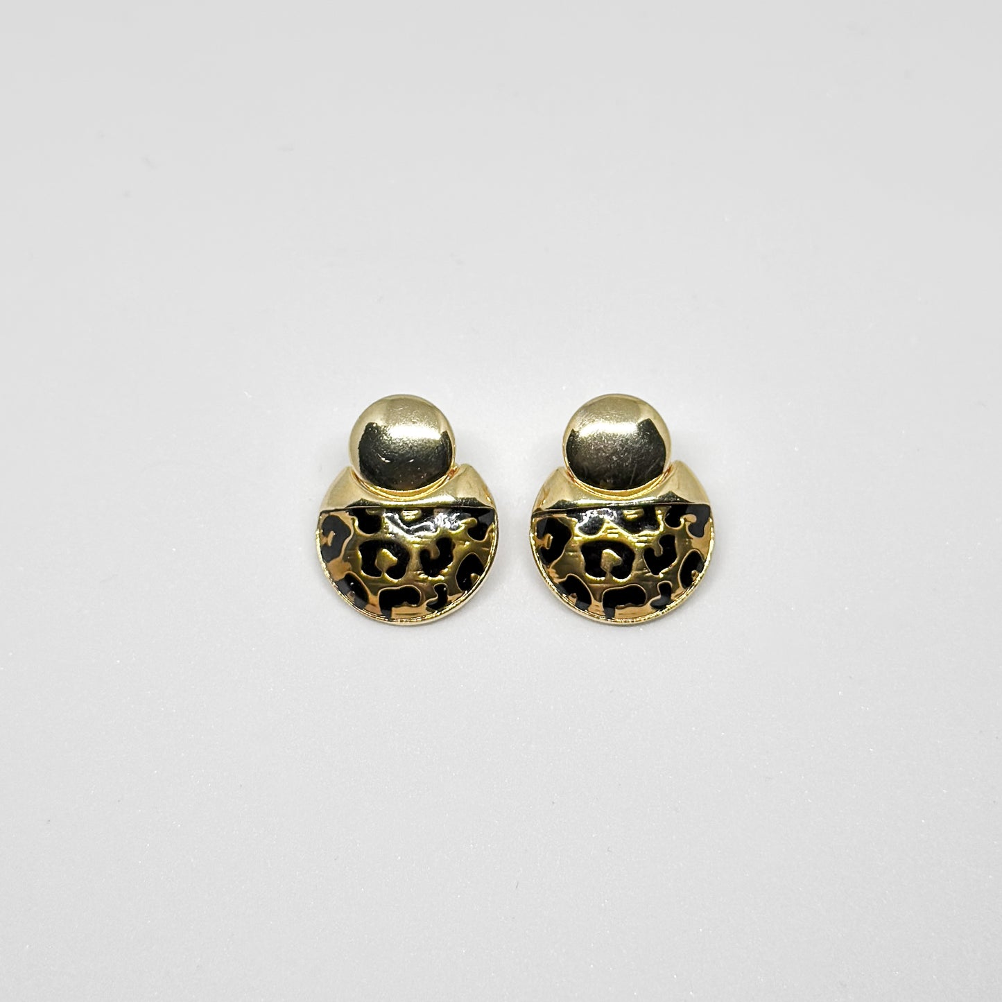 Arete redondo animal print